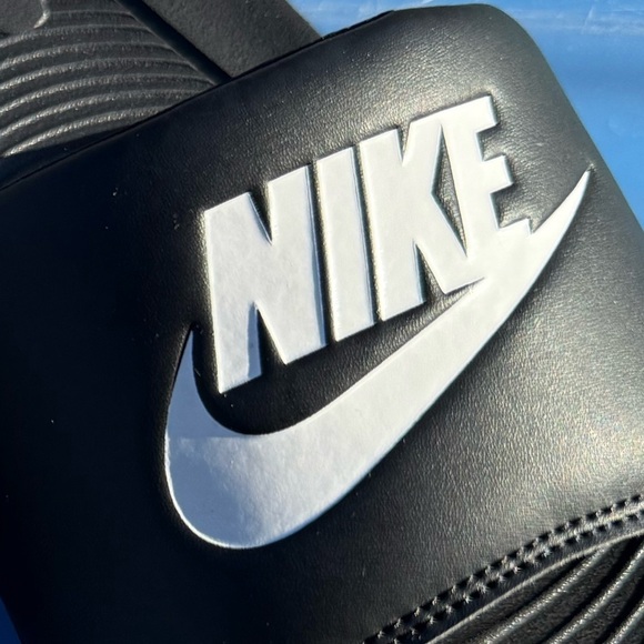 Nike Black Slide Sandals - Picture 2 of 7